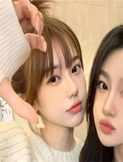 青青草在线播放观看_美女吃蝙蝠视频疯传